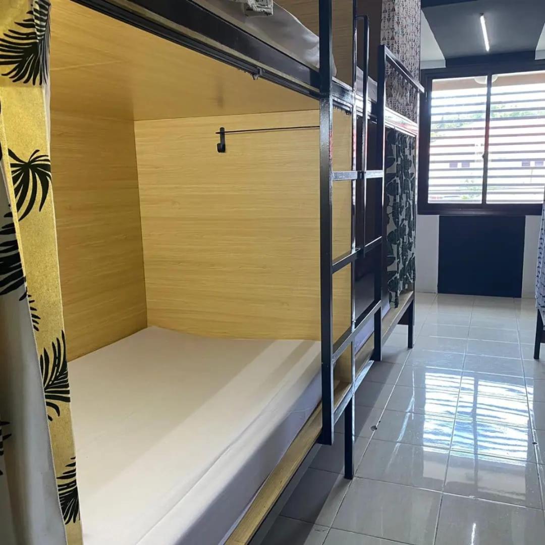 Innbox Hostel ソロン エクステリア 写真